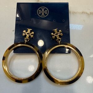 Tory Burch Stacked Logo Gold and Tortoiseshell Resin Hoop Earrings